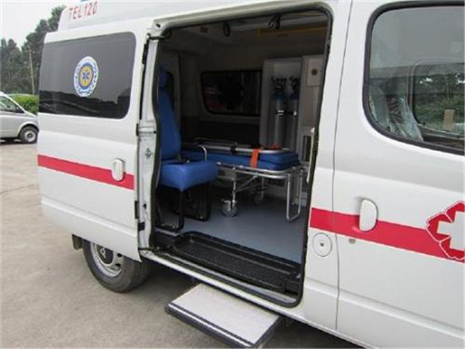 汉南救护车出租服务案例7